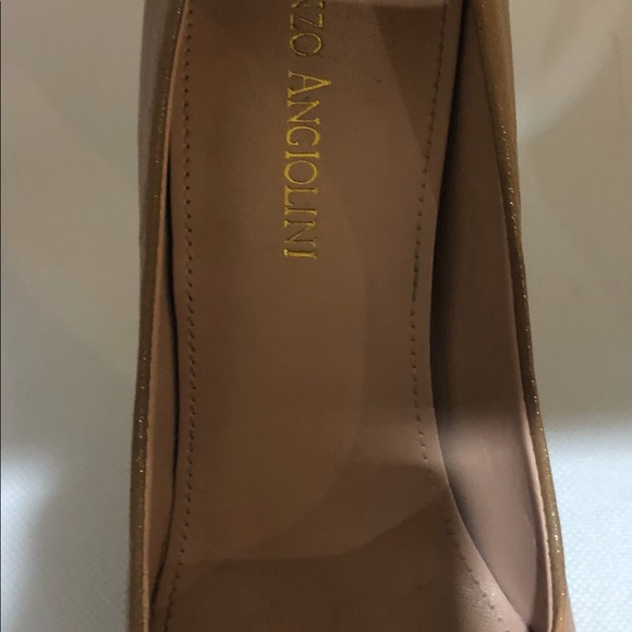 ENZO ANGIOLINI NEUTRAL PUMPS - Picture 3 of 6